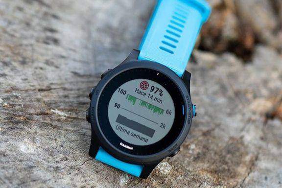 foto garmin forerunner 945 (Instagram.com/dorangadget)