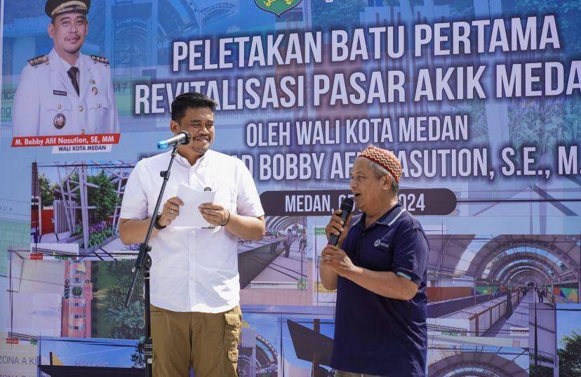 Pemerintah Kota Medan meresmikan revitalisasi Pasar Akik (Dok. Diskominfo Medan)