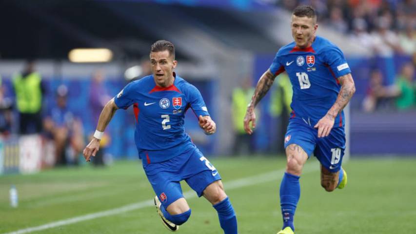 Peter Pekarik (kiri) dan Juraj Kucka (kanan) (uefa.com)