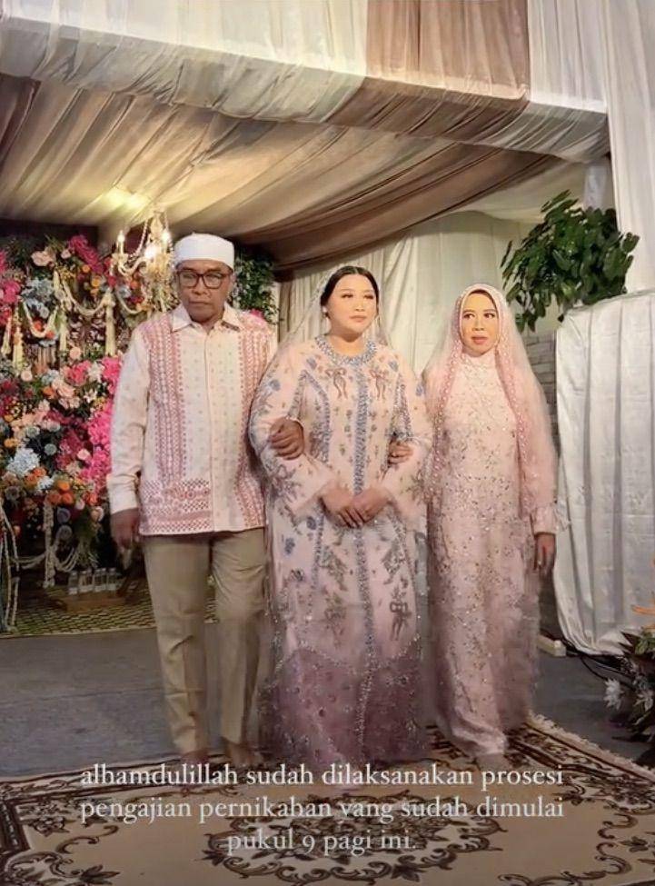 Busana pengajian Clarissa Putri. (instagram.com/clarissaputri_)