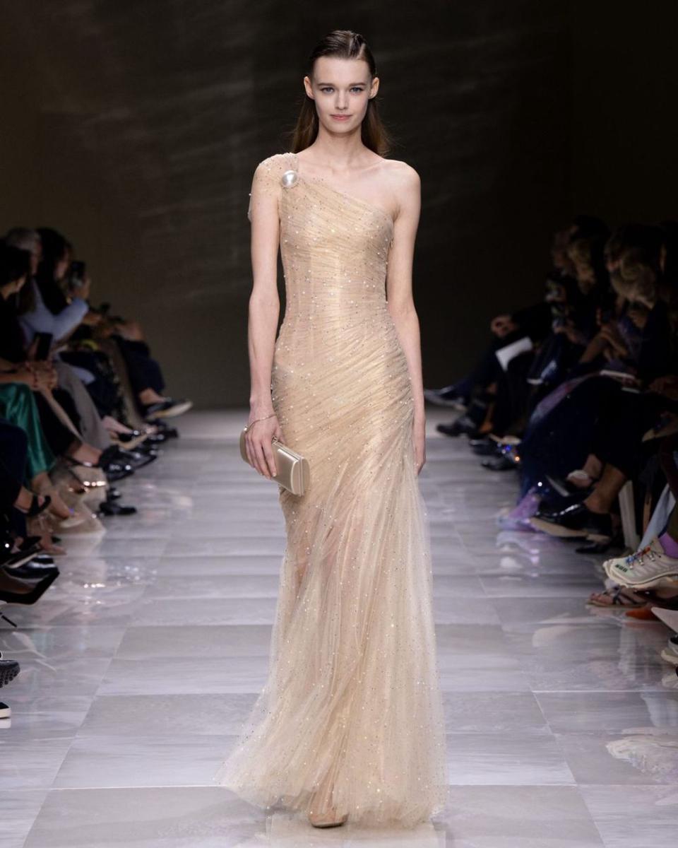 Koleksi Giorgio Armani Fall/Winter 2024 (instagram.com/giorgioarmani)