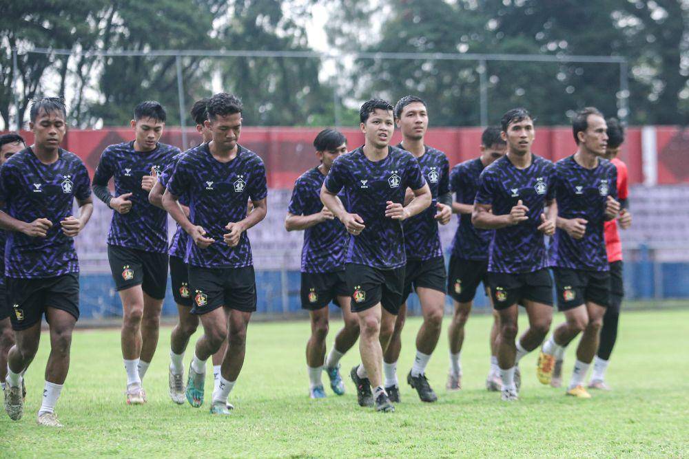 Pemain Persik Kediri saat mengikuti latihan perdana. IDN Times/ istimewa