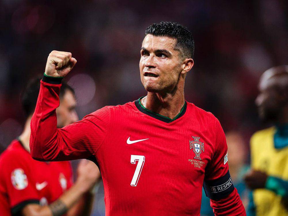 Cristiano Ronaldo (instagram.com/cristiano)