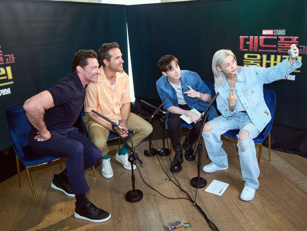 Ryan Reynolds dan Hugh Jackman bareng STRAY KIDS (instagram.com)/yong.lixx)