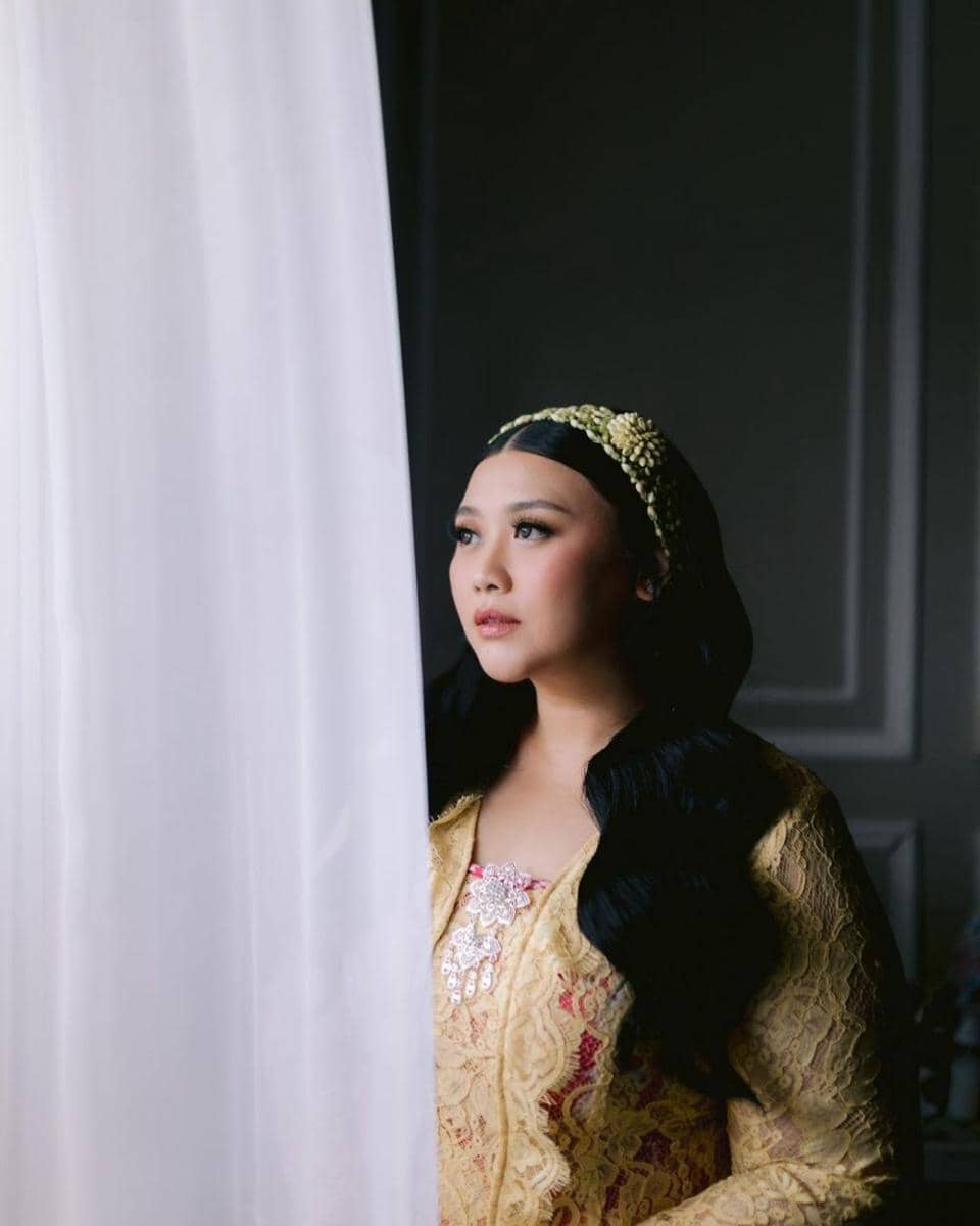 potret Clarissa Putri sungkeman (instagram.com/clarissaputri_)