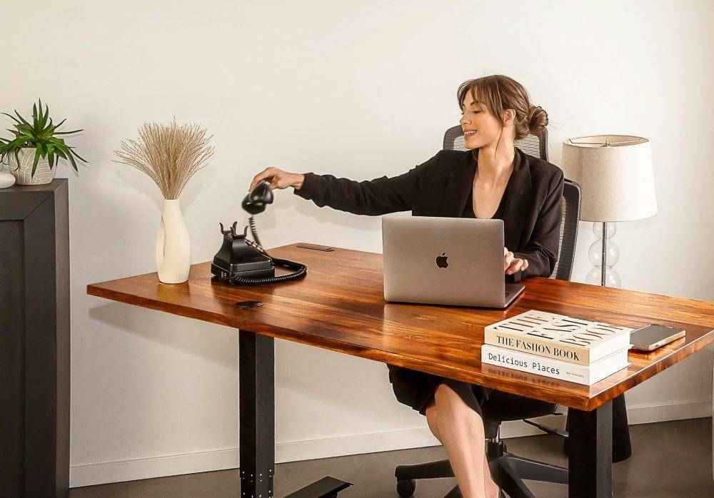 Ilustrasi perempuan karier (unsplash.com/EFFYDESK)