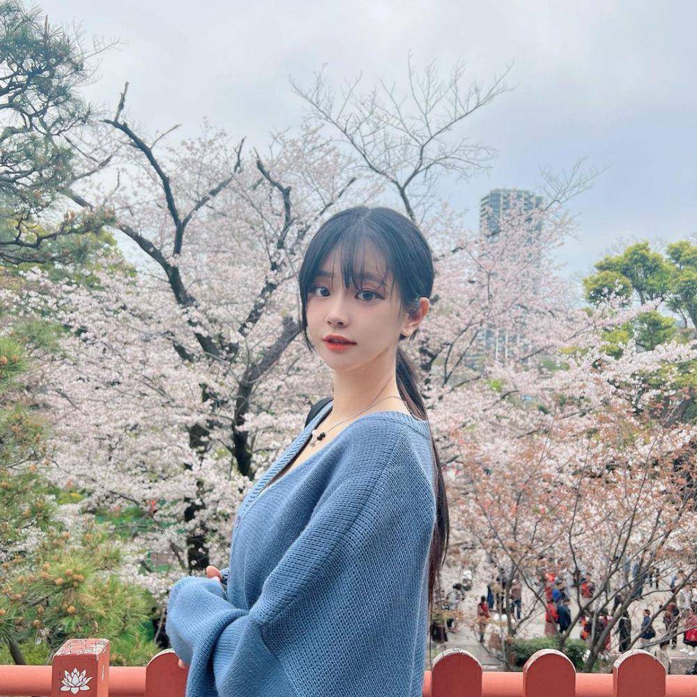 Chodan QWER (instagram.com/choda._.n)