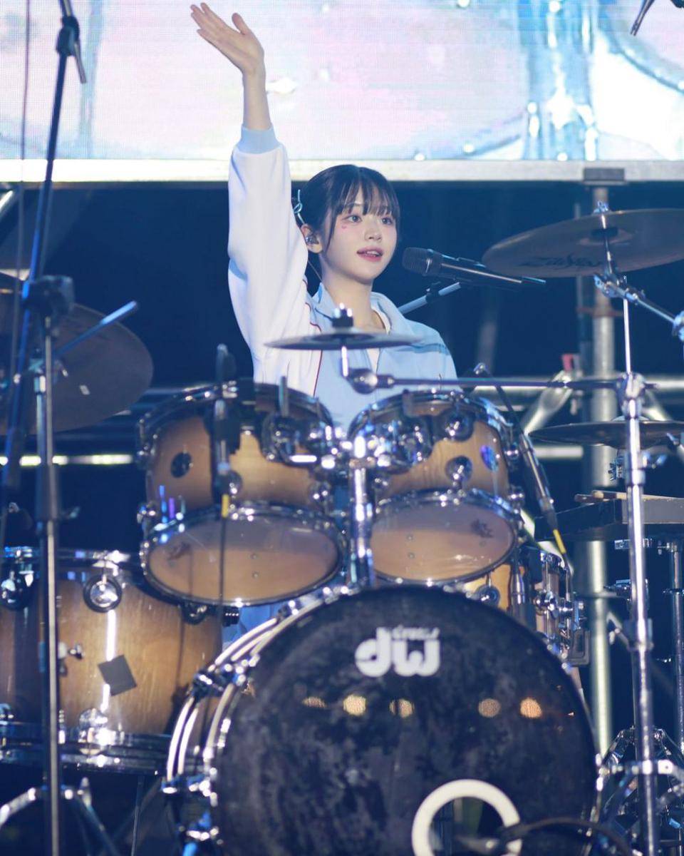 Chodan QWER (instagram.com/qwerband_official)