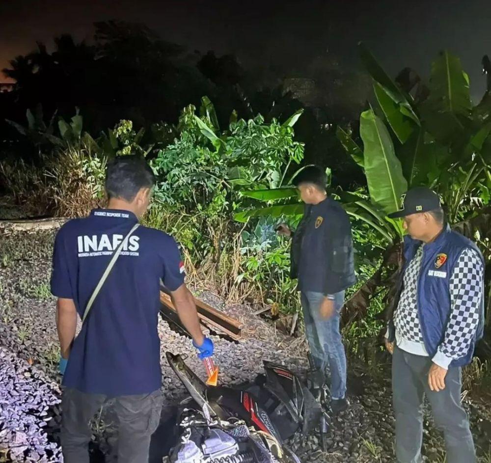 Mahasiswa Tewas Tertabrak KA Babaranjang di Rel Tanpa Palang