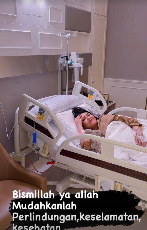 maternity Via Vallen (Instagram.com/viavallen)
