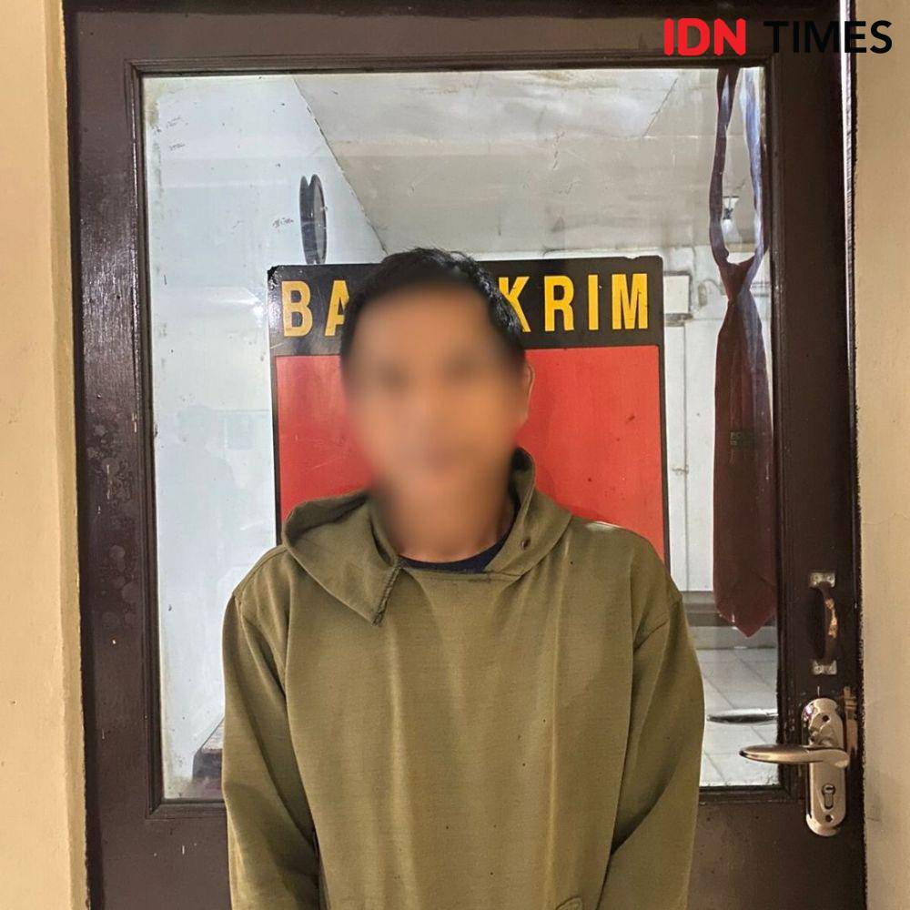 Pelaku melakukan pengeroyokan dan pencurian kepada korban. (IDN Times/Polresta Pontianak).
