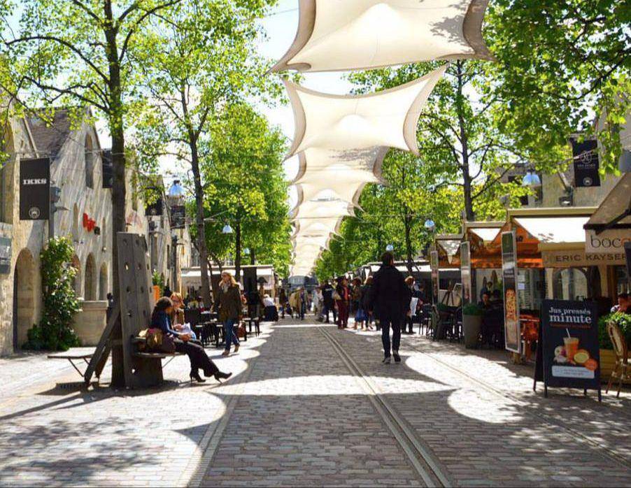 Bercy Village, Paris, Prancis (instagram.com/gusplanetfrance)