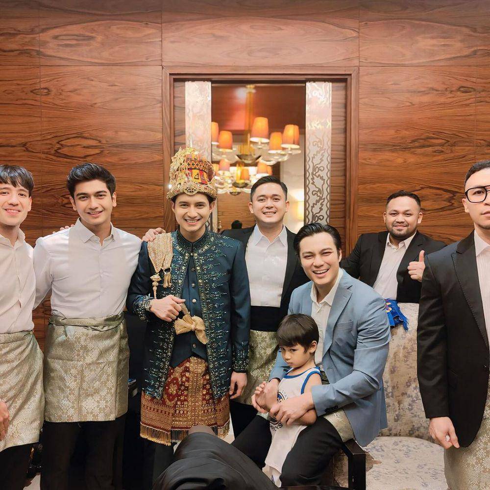 potret Teuku Ryan jadi groomsman pernikahan Chand Kelvin (instagram.com/teukuryantr)