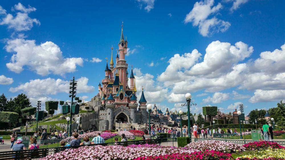 Disneyland Paris, Paris, Prancis (unsplash.com/Toni Pomar)