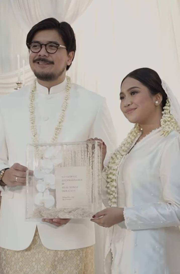 Pernikahan Bilal Indrajaya dan Mayafiryal Sochmarisanda. (Instagram.com/cakapmultimedia)