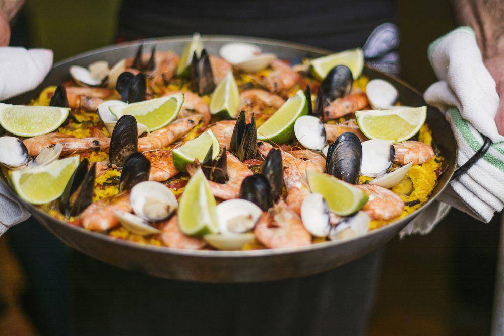 ilustrasi paella (unsplash.com/Kaitlin Dowis)