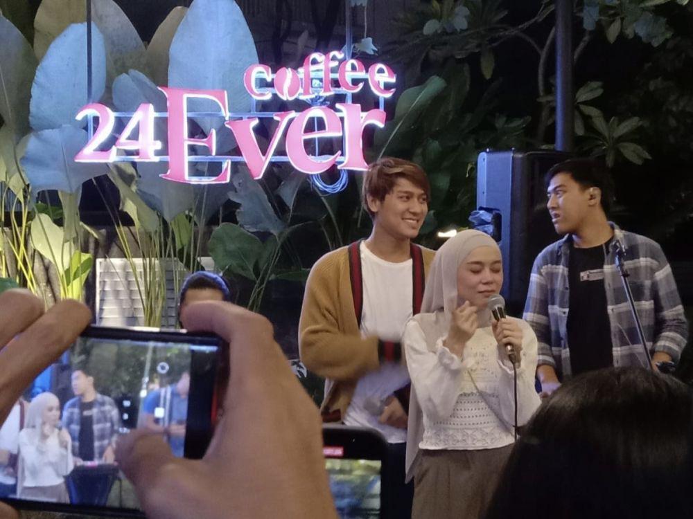Rizky Billar dan Lesty Kejora Buka Coffee Shop di Pollux Mall Cikarang