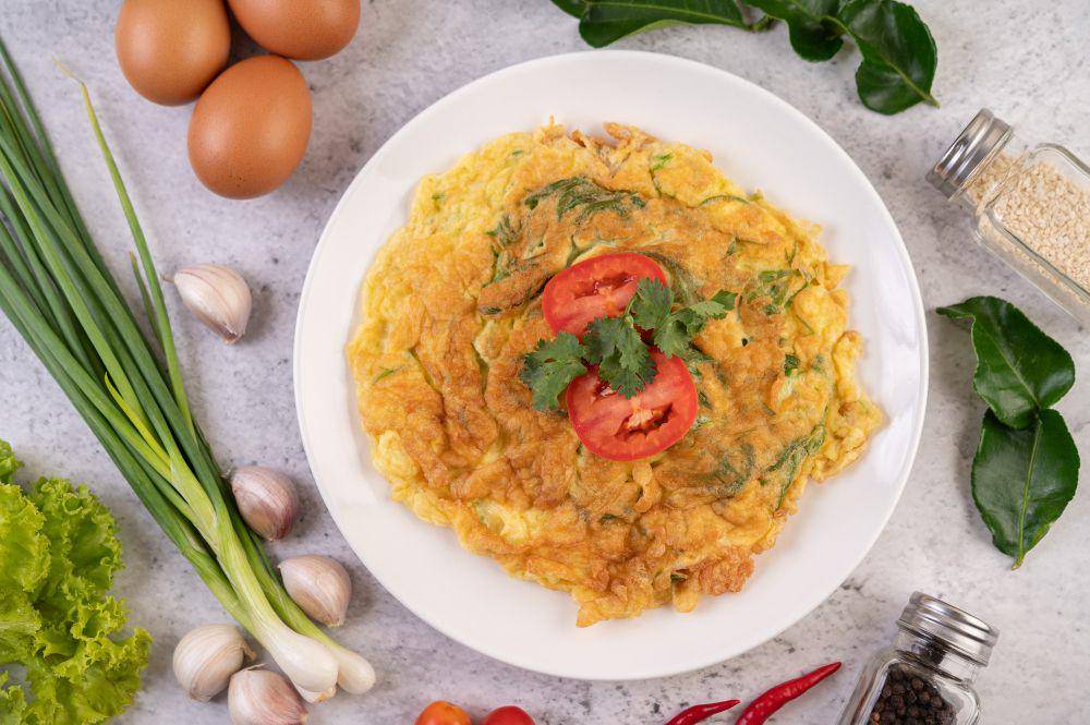ilustrasi resep thai omelette (freepik.com/jcomp)