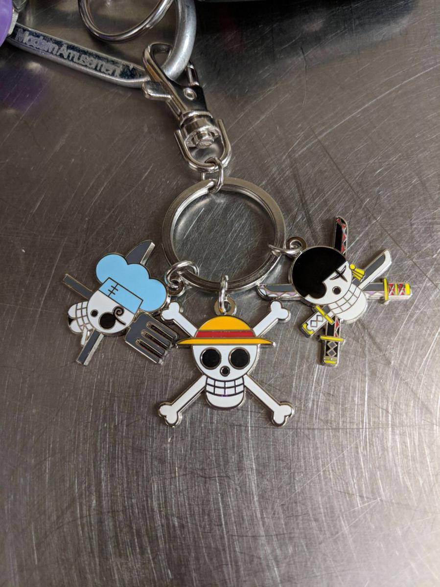 potret koleksi gantungan kunci One Piece (reddit.com/user/TwirlybrowSanji)