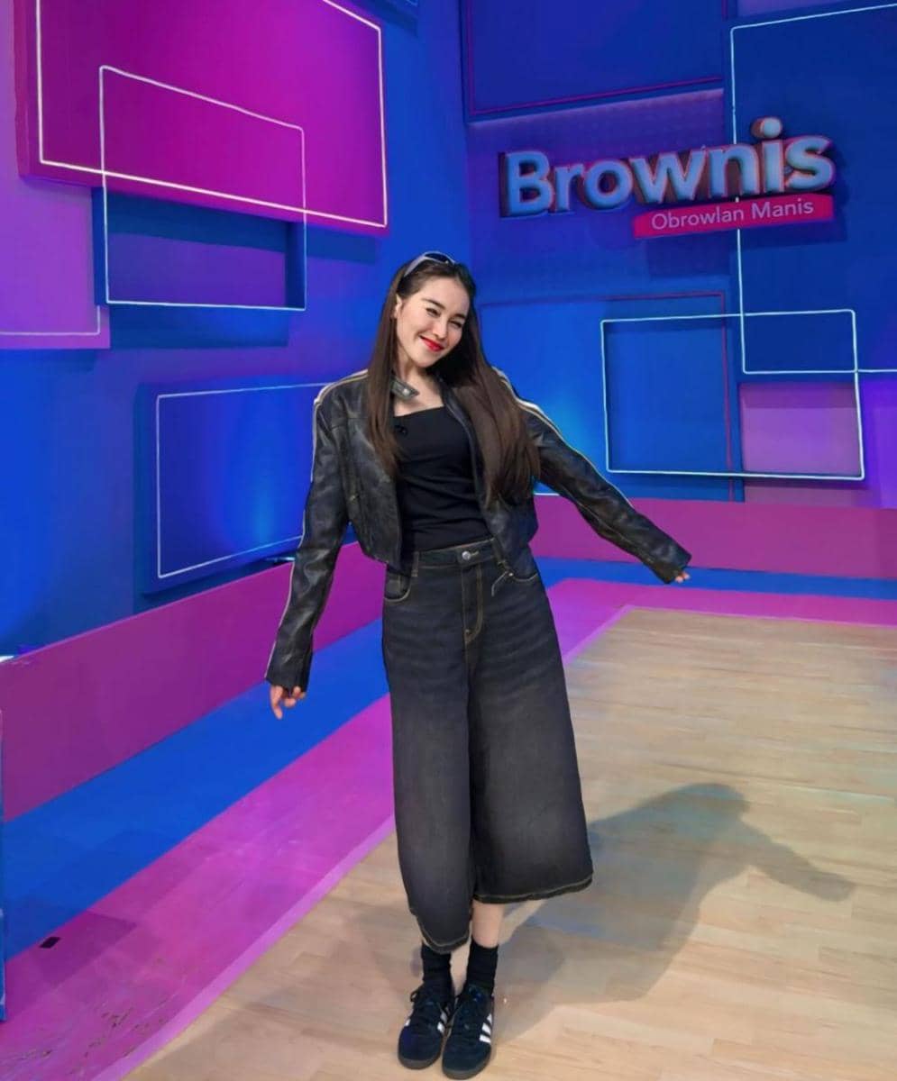 inspirasi layering outfit yang kasual (instagram.com/ayutingting92)