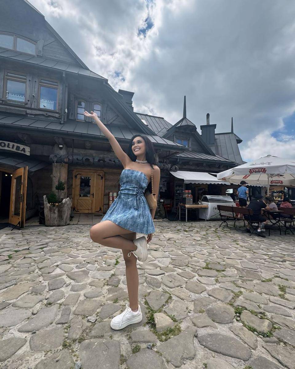 fashion style Harashta Haifa yang elegan (instagram.com/harashtata)