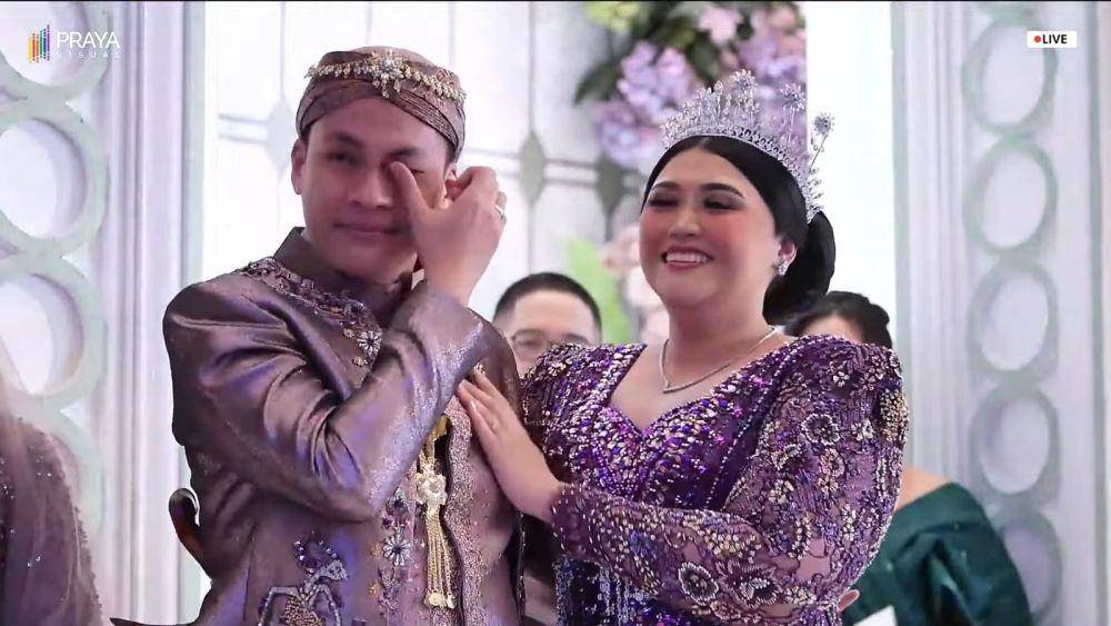 potret resepsi Clarissa Putri (youtube.com/clarissaputrih)