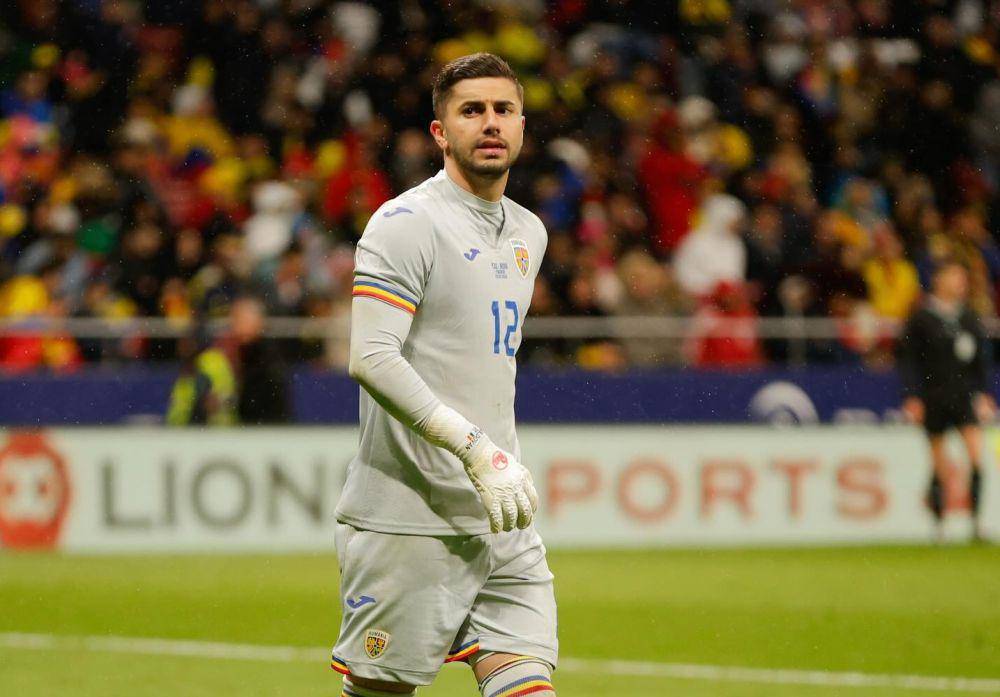 Horatiu Moldovan saat memperkuat Timnas Rumania. (instagram.com/horatiu_moldovan)