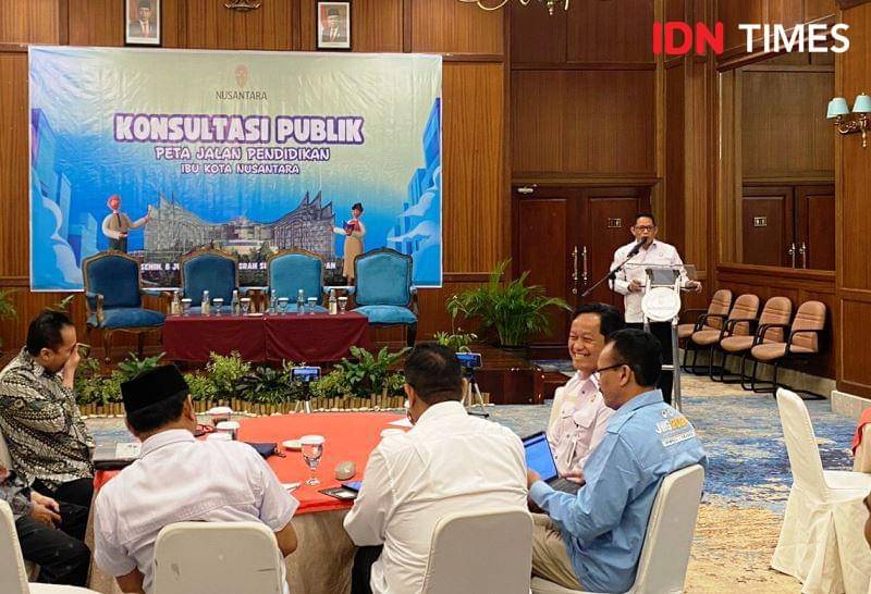 Deputi Sosbudpemas OIKN Alimuddin saat berikan arahan di Konsultasi publik Peta Jalan Pendidikan IKN (IDN Times/Ervan)