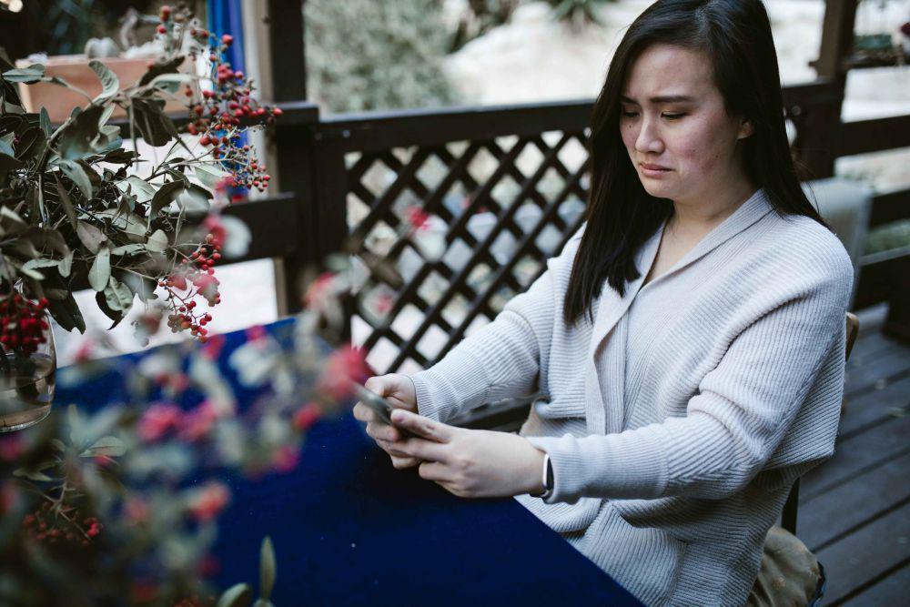 5 Alasan Jangan Simpan Dendam pada Mantan meski Diputus Sepihak