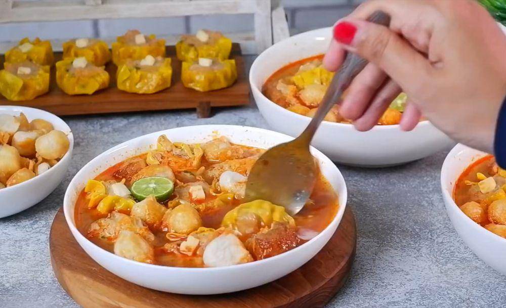 ilustrasi dimsum kuah tomyam (YouTube/Wais Alqorni)