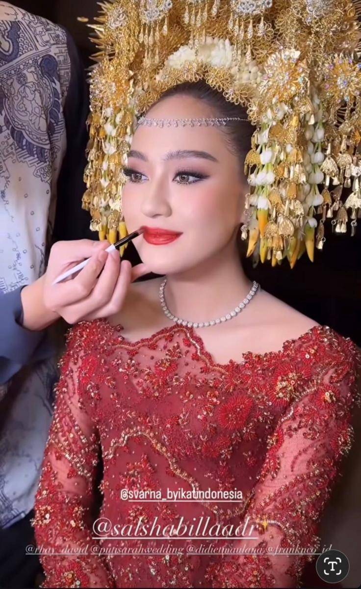 Gaya Salshabilla Adriani di Resepsi Nikah (instagram.com/rhay_david)