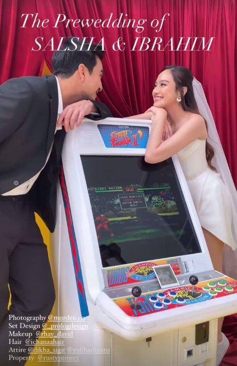 Prewedding Salshabilla dan Ohim (Instagram.com/_prologdesign)