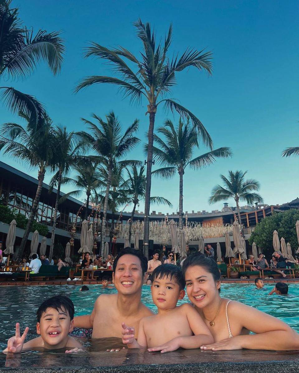 potret keluarga Putri Titian dan Junior Liem (instagram.com/putrititian)
