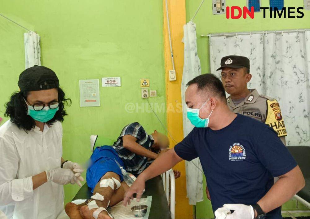 Korban diterkam buaya saat hendak memasang plang. (IDN Times/Polres Kubu Raya).