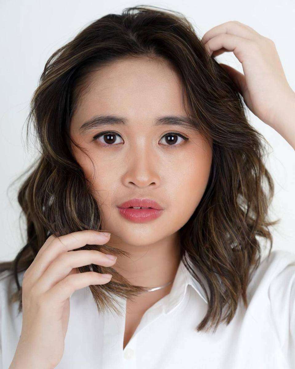 gaya makeup kuliah ala Gritte Agatha (instagram.com/gritteagathaa)