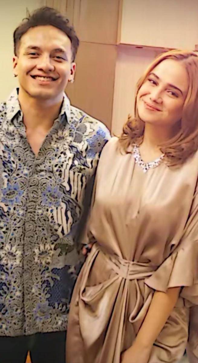 potret kebersamaan Syifa Hadju dan Jefri Nichol saat kondangan bareng (tiktok.com/pecandukaryamu_)