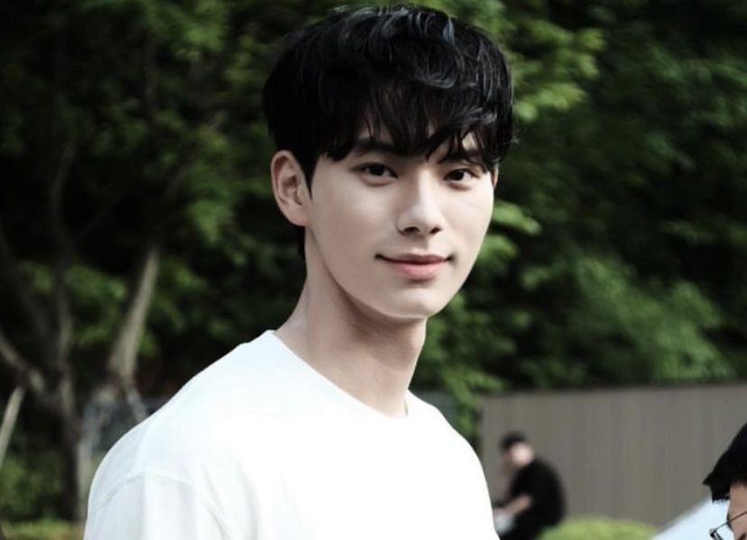Drakor yang Dibintangi Lee Chae Min Selain Hierarcy, Sudah Nonton?