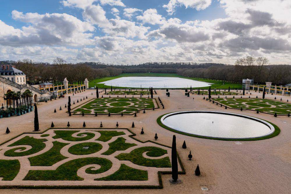 Versailles, Prancis (pexels.com/Kirandeep Singh Walla)