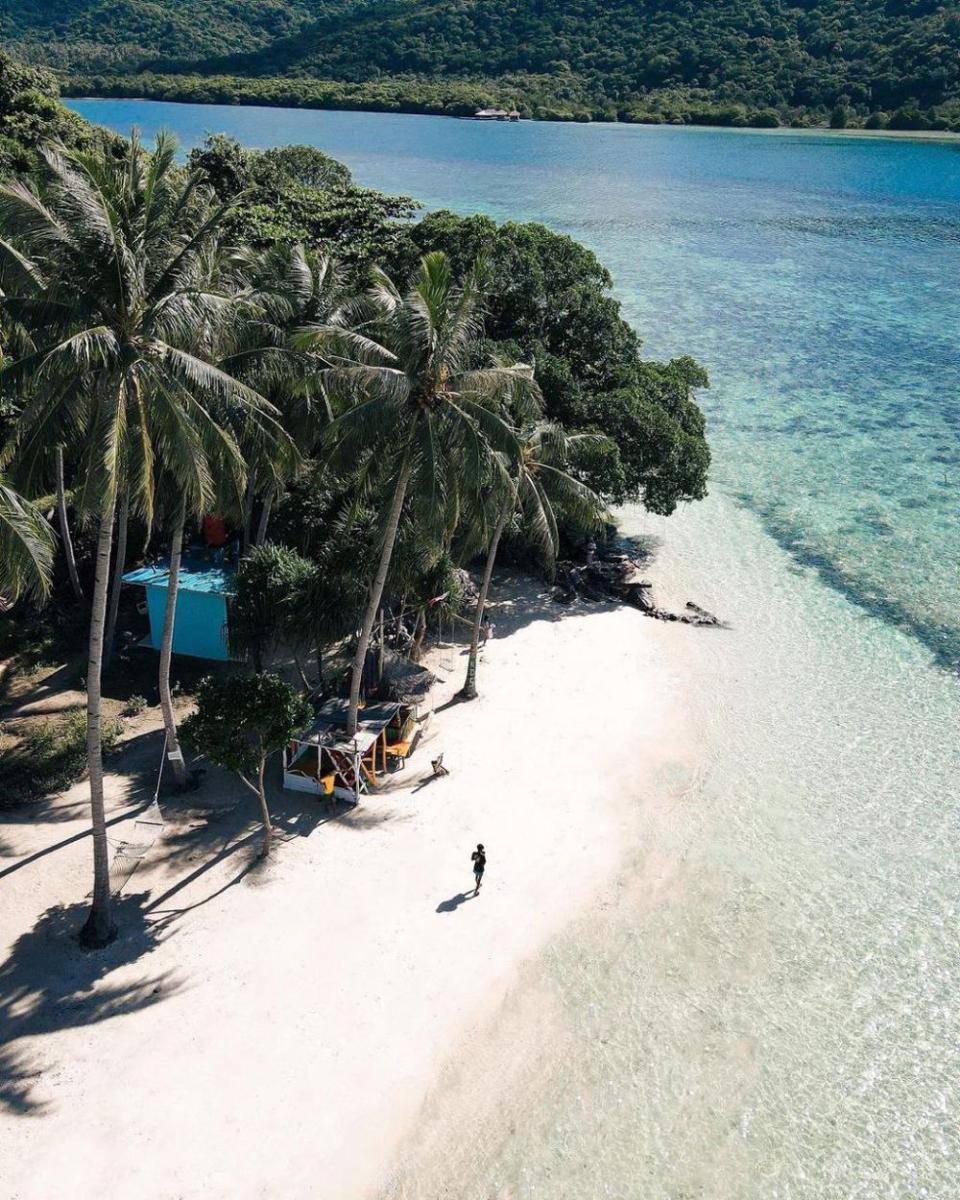 Pantai Bobby Karimunjawa (instagram.com/saiul038)