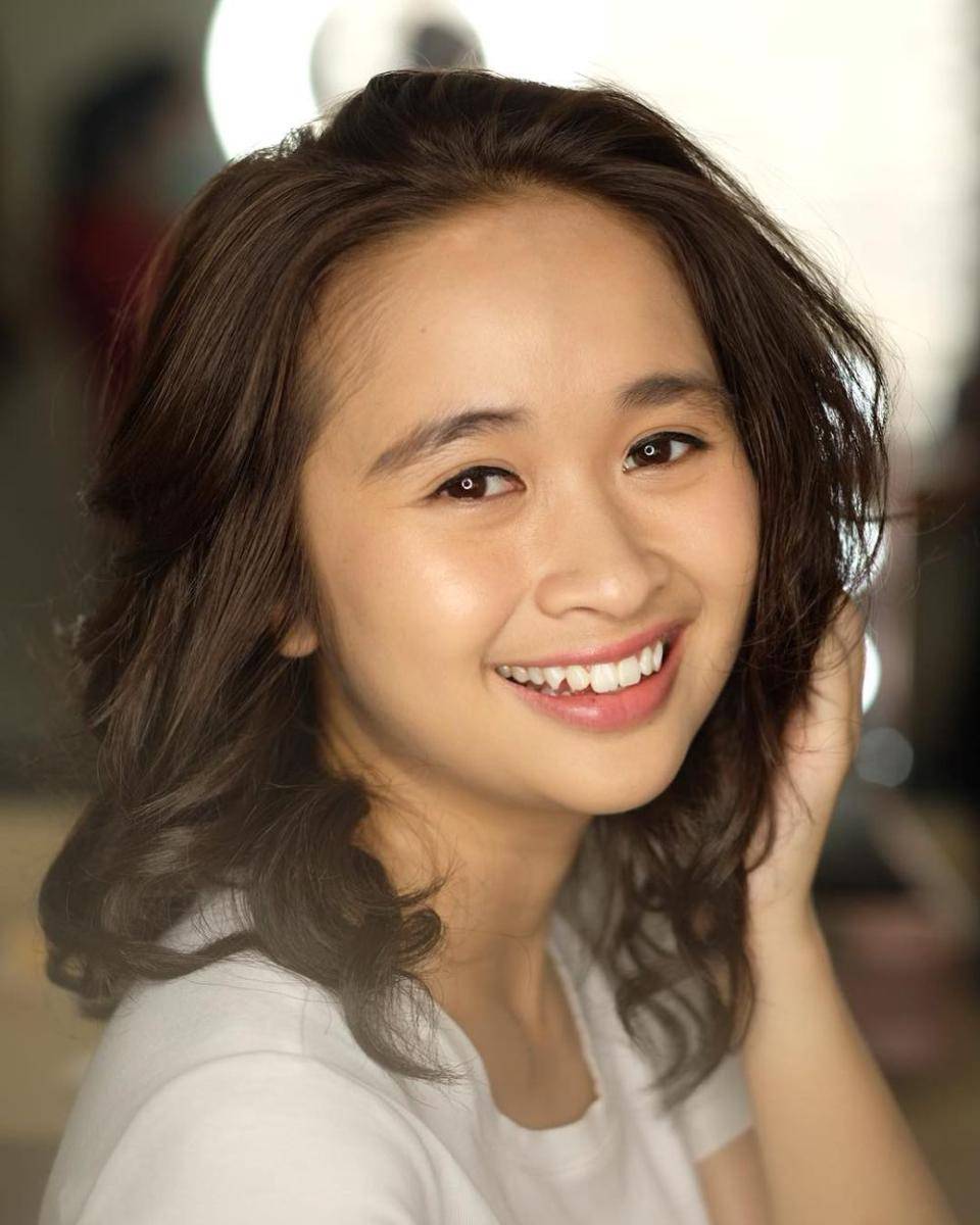 gaya makeup kuliah ala Gritte Agatha (instagram.com/gritteagathaa)