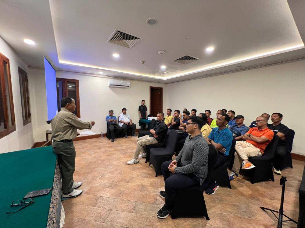 Pelatihan wasit dan pelatih Soft Tennis (Dokumentasi PP Pesti)