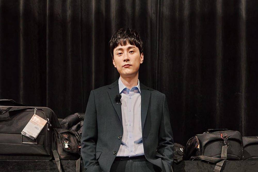 Min Kyunghoon (Instagram.com/minkyunghoon.official)
