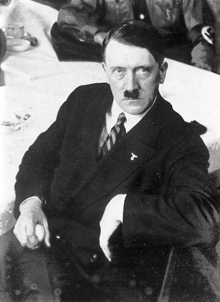 Adolf Hitler (commons.wikimedia.org/Bundesarchiv)