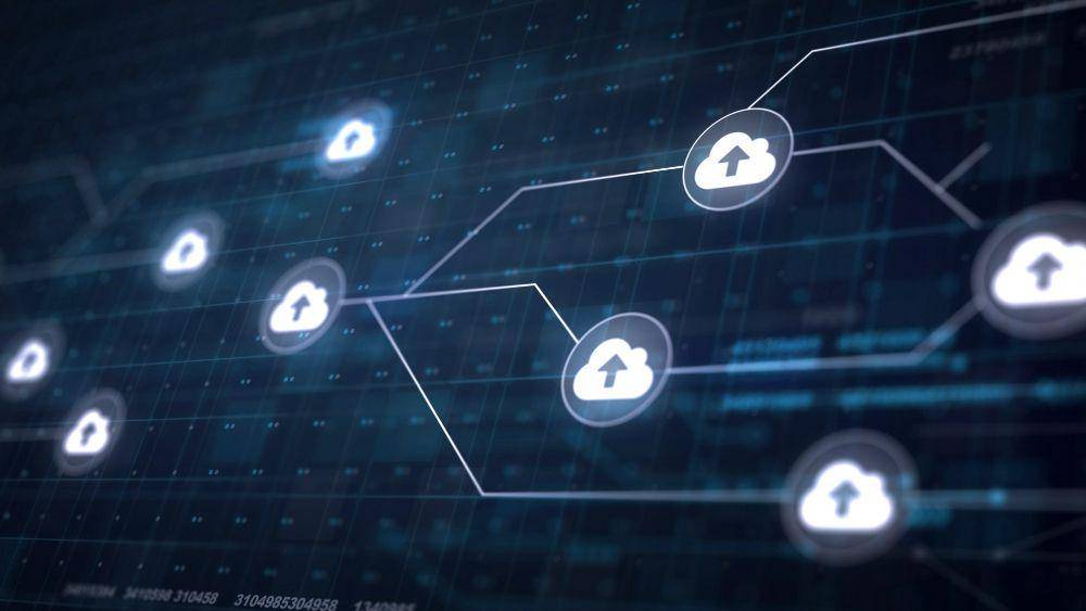 ilustrasi ikon cloud security (freepik.com/natanaelginting)