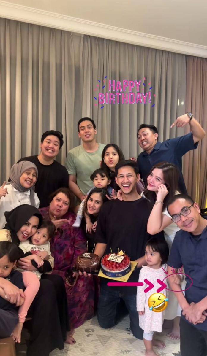 potret Tasya Kamila dan keluarga staycation di Bali untuk merayakan ulang tahun Randi Bachtiar (instagram.com/tasyakamila)