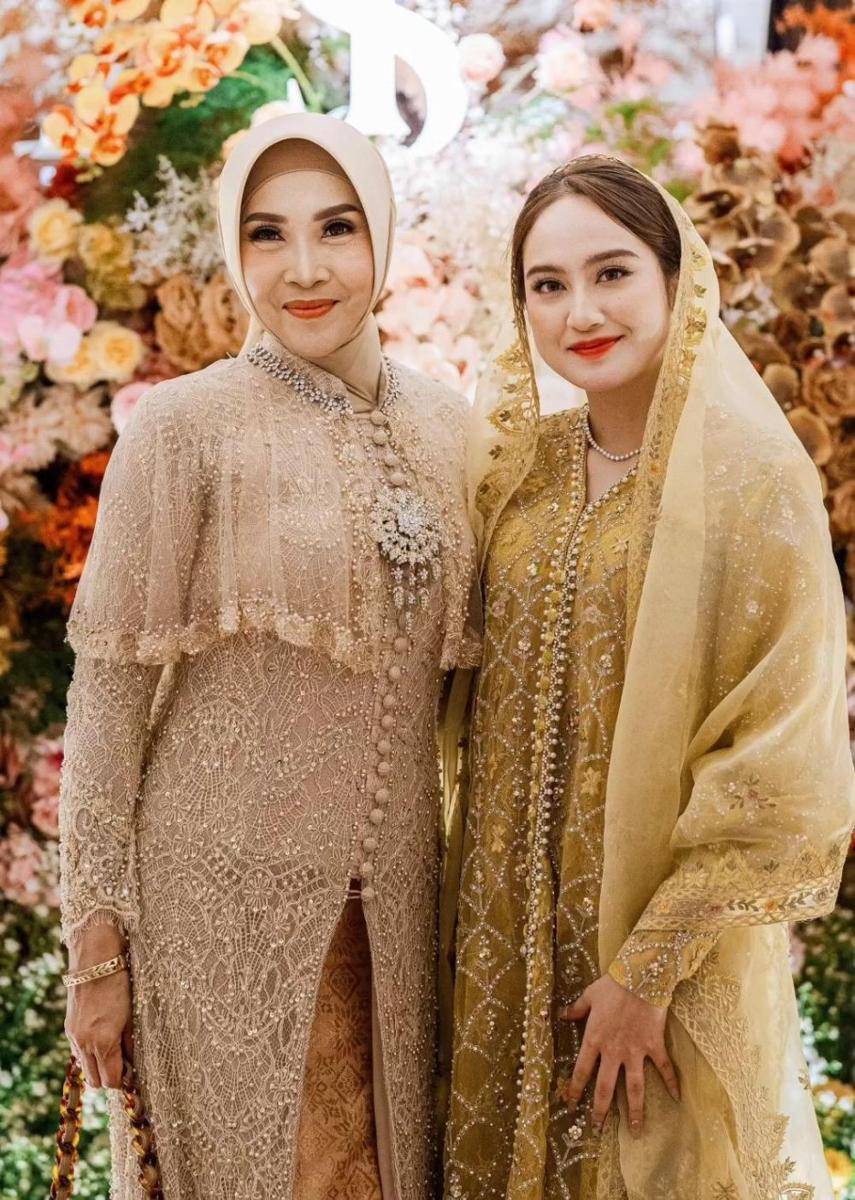 Lamaran Ibrahim Risyad dan Salshabilla (@morden.co via instagram.com/dwie_dg26)