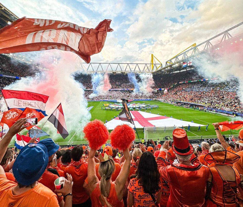 Penggemar Belanda di Euro 2024 (X.com/OnsOranje)