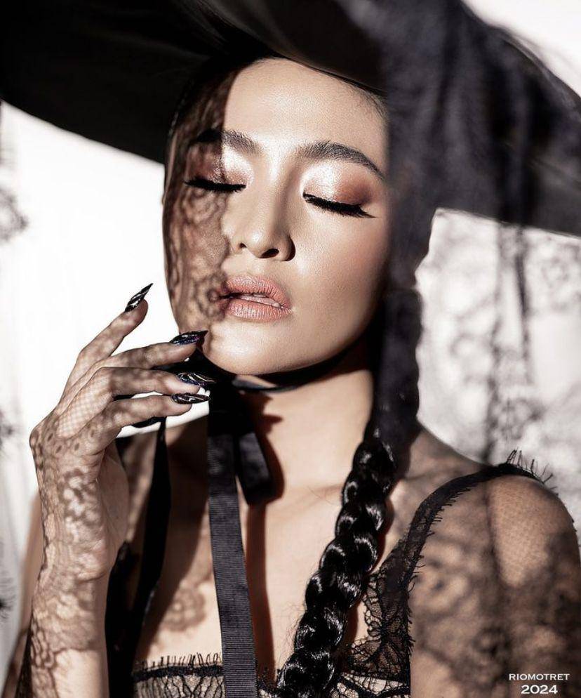 pemotretan terbaru Marshanda (Instagram.com/marshanda99)