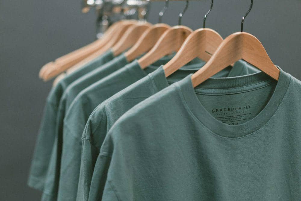 Tips Layering Outfit Konser Anti Gerah