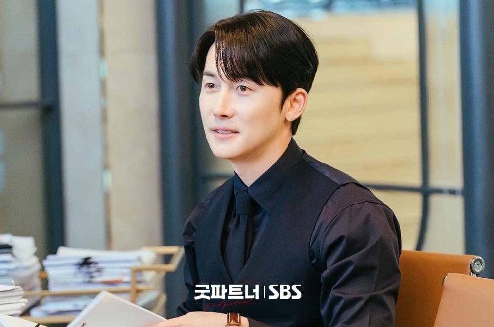 Kim Jun Han di drama Good Partner (instagram.com/sbsdrama.official)